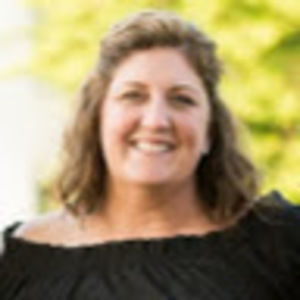 Meet your Posher, Holly